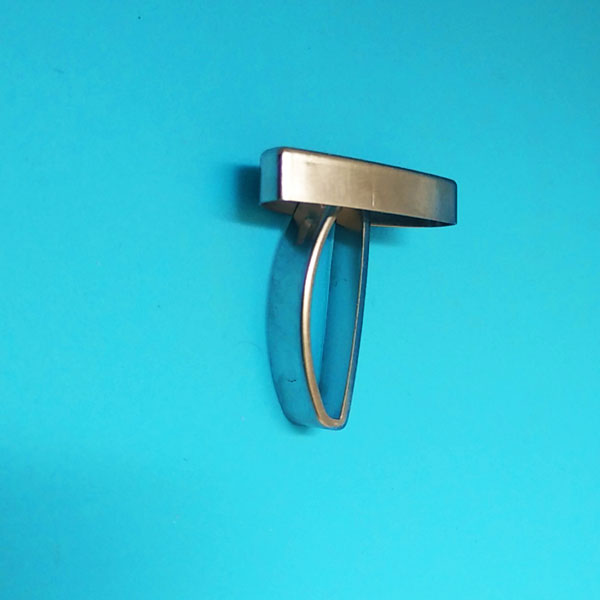 <strong>东莞201不锈钢钢圈钝化效果本色钝化成功通过7</strong>