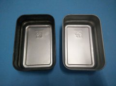 <b>304不锈钢饭盒酸洗钝化前后效果</b>