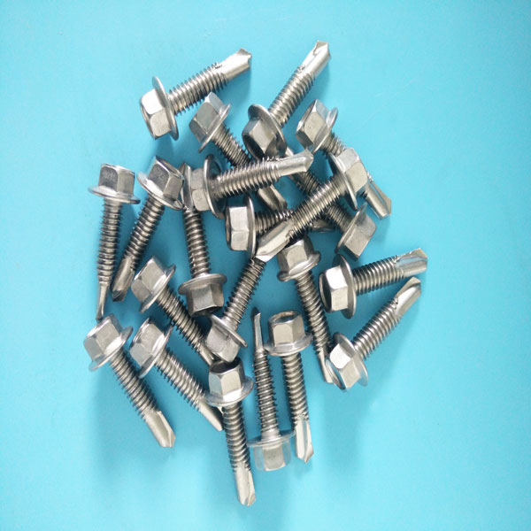 304不锈钢紧固件钝化处理过720H中性盐雾测试时间